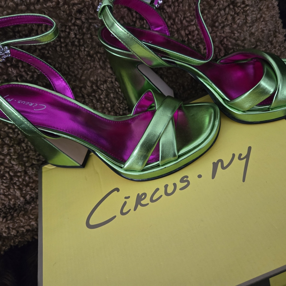 Women's Green Strappy Heels